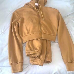 Brown sweatsuit